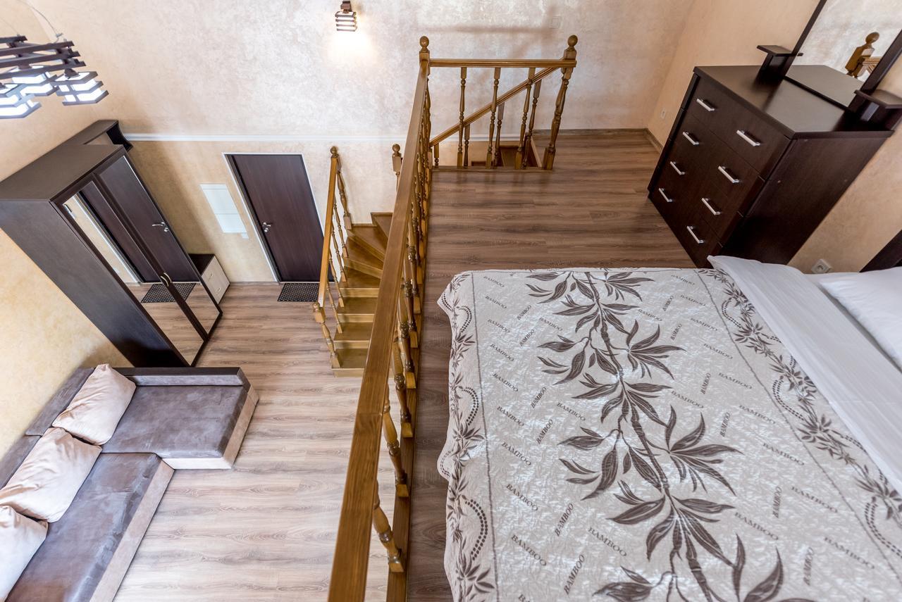 Studio Apartment In Center Of Odesa Eksteriør bilde